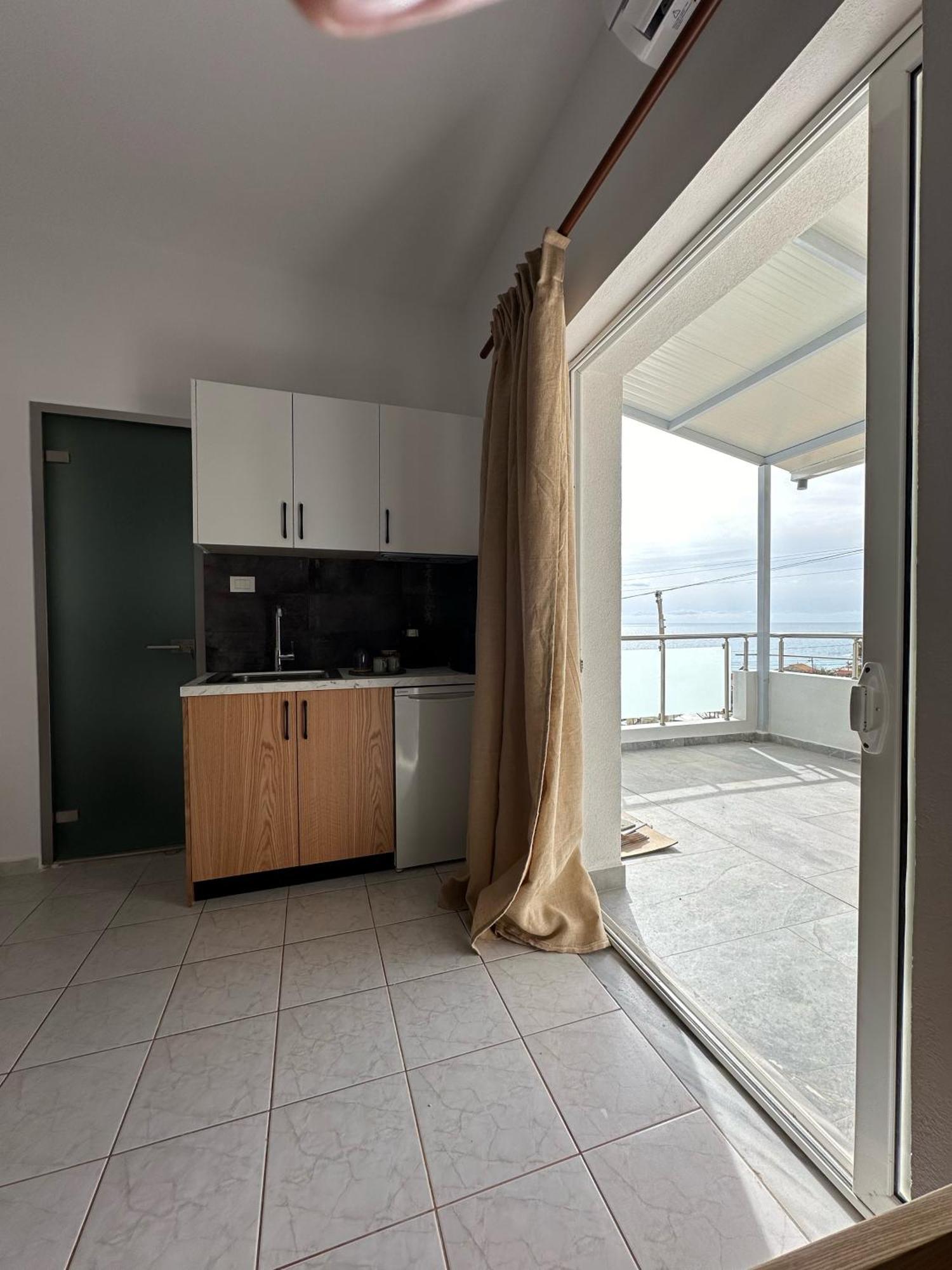 Harmonia Guest House 2 ヒマラ 部屋 写真